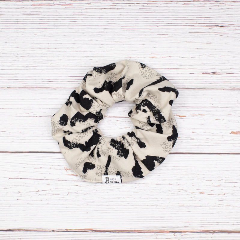 Estrella Scrunchie