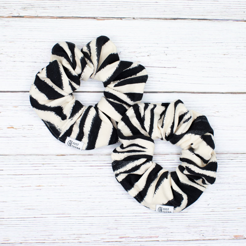 Quinn Scrunchie